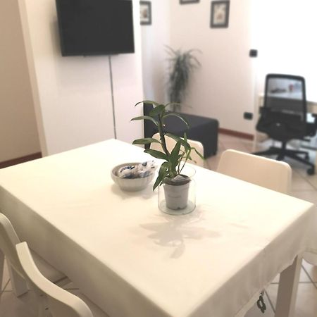 Holiday Apartment - Brescia Centro - Parcheggio Privato 외부 사진