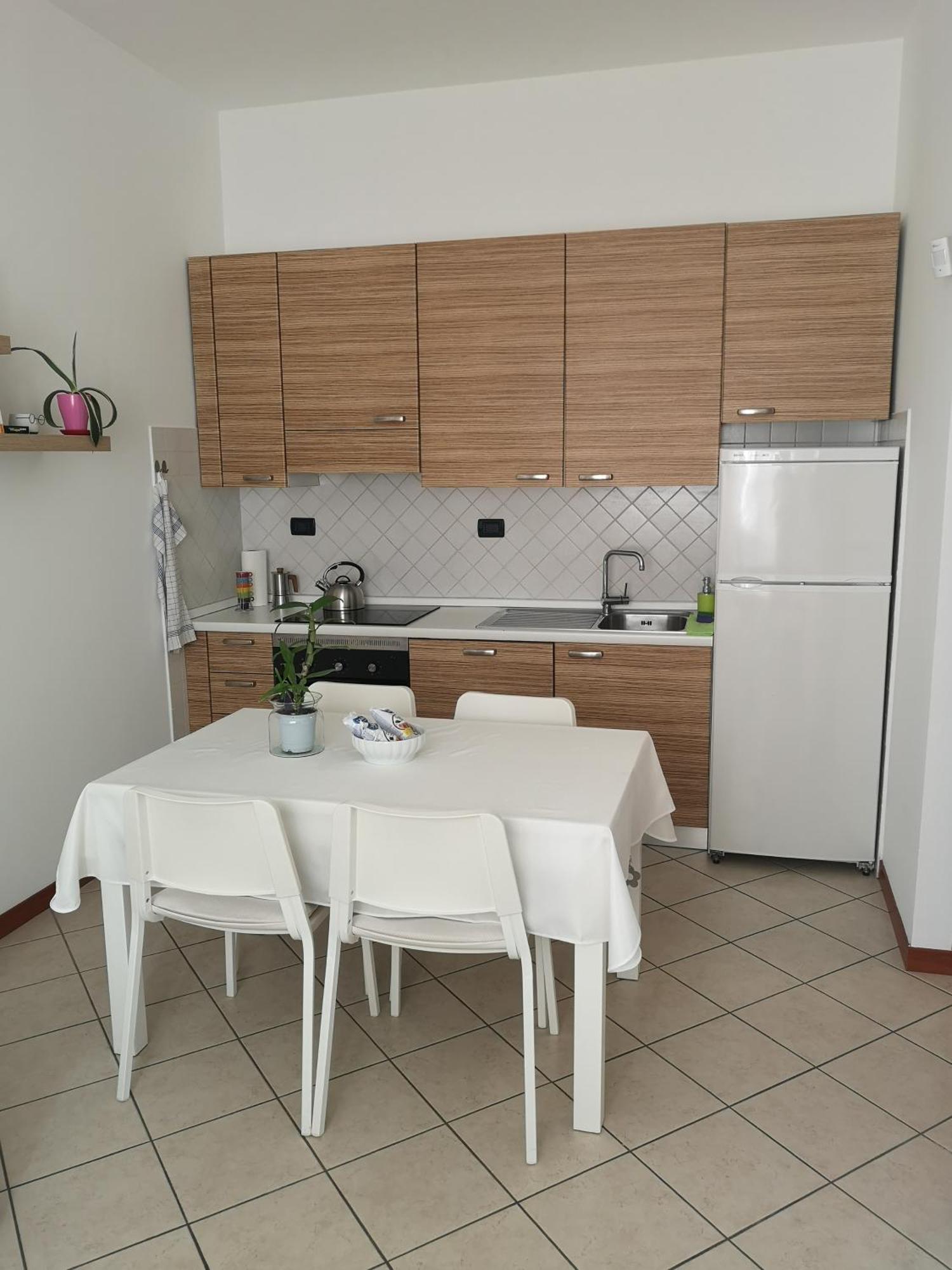 Holiday Apartment - Brescia Centro - Parcheggio Privato 외부 사진
